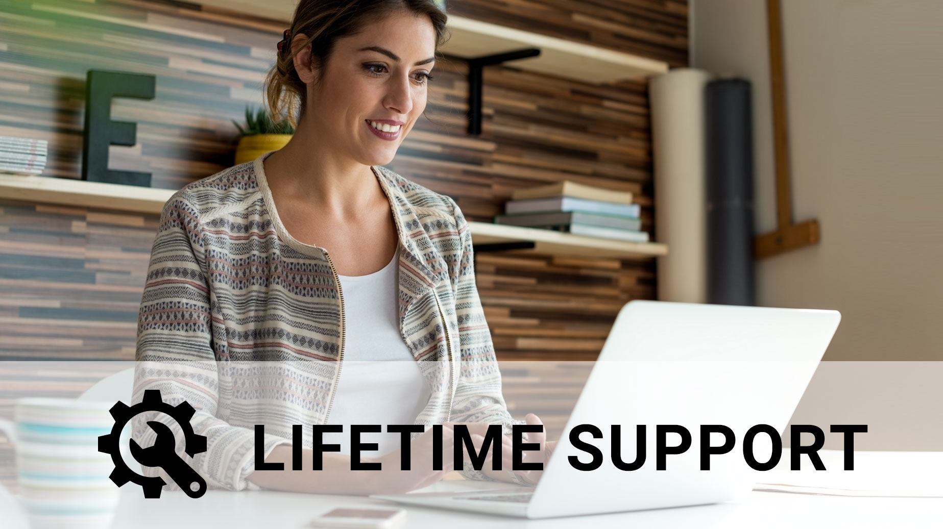 Free lifetime tech support icon.